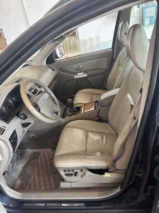 Volvo XC90 2004