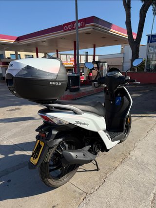 SYM Symphony 50 Scooter Blanca