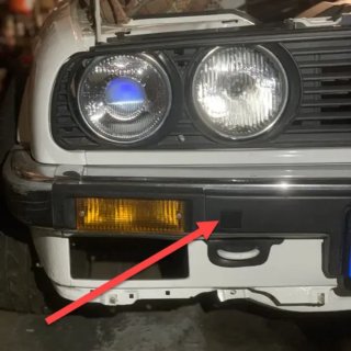 Tapa moldura parachoques BMW E30