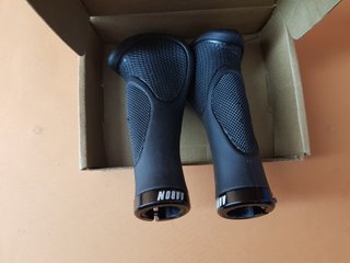 Puños Bicicleta AARON Ergonómicos Gel