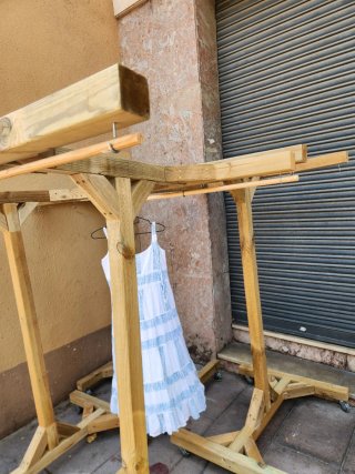 Burra Perchero de Madera para tienda de madera