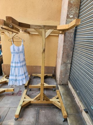 Burra Perchero de Madera para tienda de madera