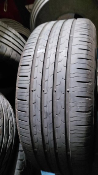 Neumático 235/55/18