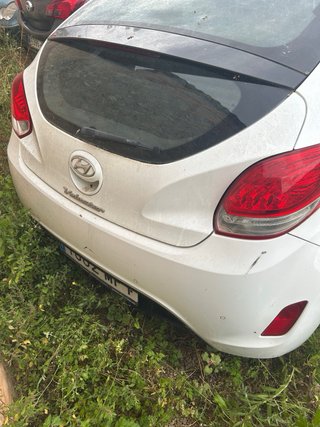 Hyundai Veloster 2012