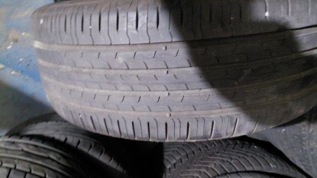 Neumático 235/55/19