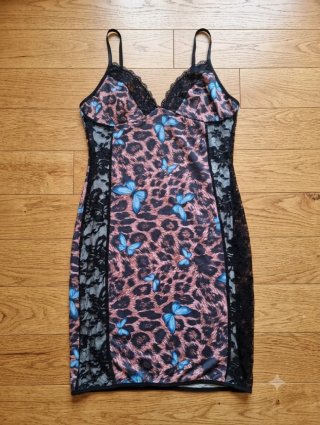 Vestito corto con stampa farfalle e leopardato