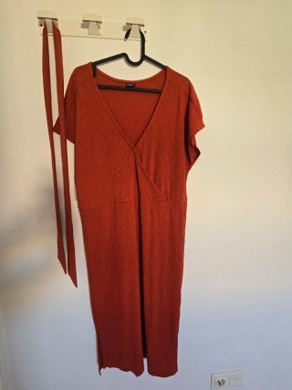 Vestido naranja Protest