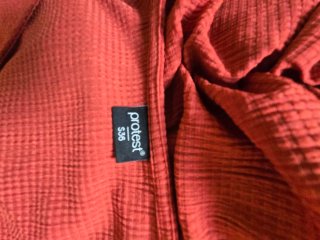 Vestido naranja Protest