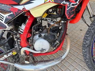 Beta RRT Enduro/Motocross Roja y Blanca