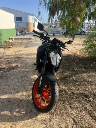 KTM Duke 125 2021 - 12000 km (NO NEGOCIABLE)