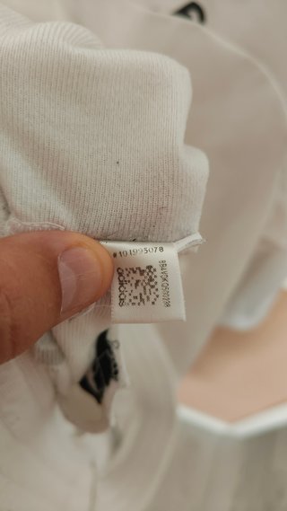 Chaqueta Adidas con Estampado Gráfico