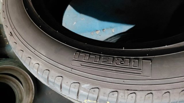 Neumáticos 235/55/19
