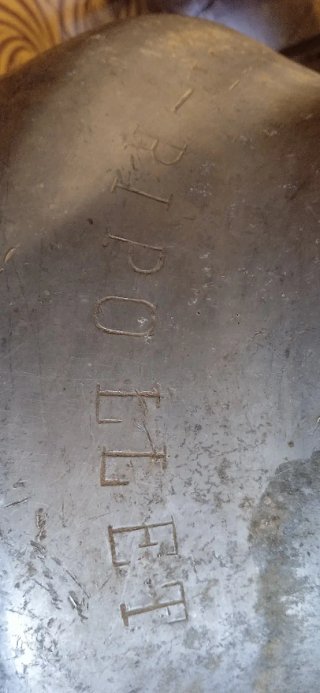 Lechera de aluminio antigua