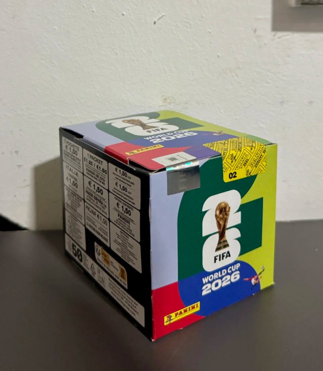 Caja x50 sobres Panini FIFA World Cup 2026