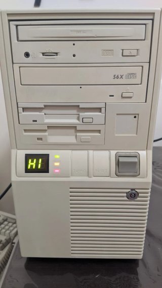 PC Retro Pentium Beige