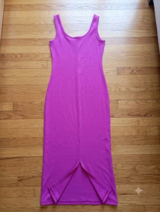 Abito lungo fucsia con spacco