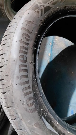 Neumático 235/55/18