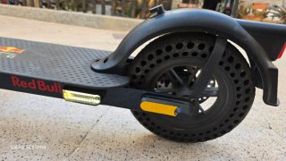 Patinete Eléctrico Red Bull Racing