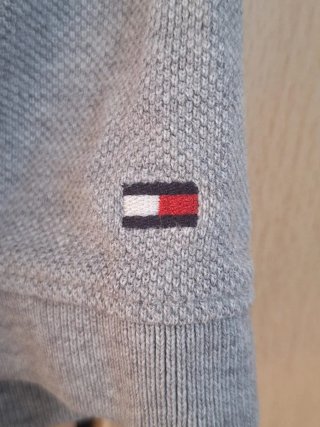 Polo Tommy Hilfiger Gris Talla S