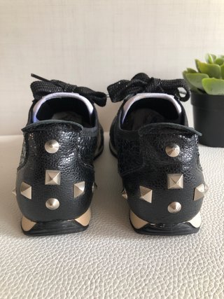 Zapatillas Munich Negras y Blancas