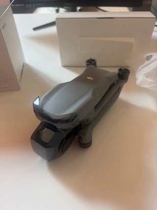Dron DJI AIR 3S