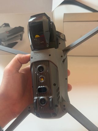 Dron DJI AIR 3S
