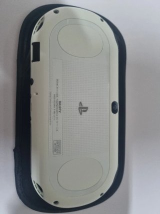 PS Vita Slim Blanca + Accesorios