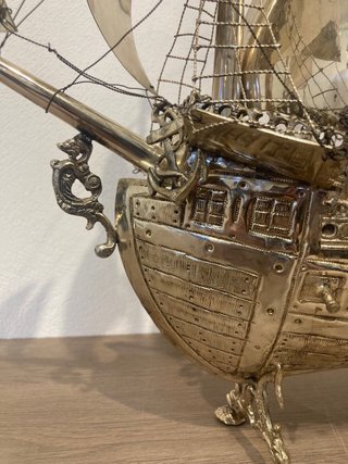 Barco antiguo hecho a mano