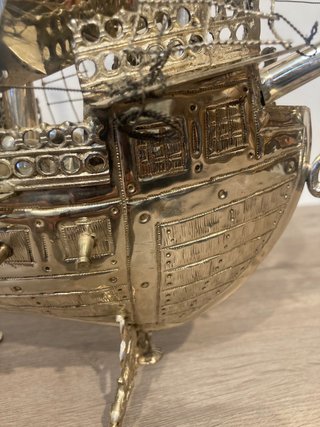Barco antiguo hecho a mano