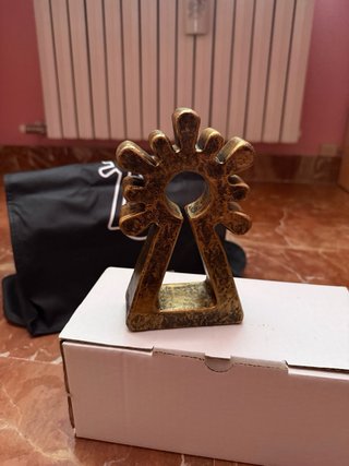 Figura Virgen del Pilar dorada Monge Joyeros