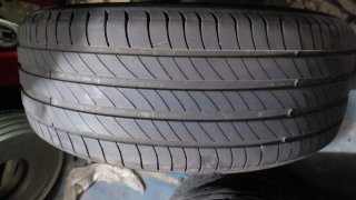 Neumáticos 225/55/18