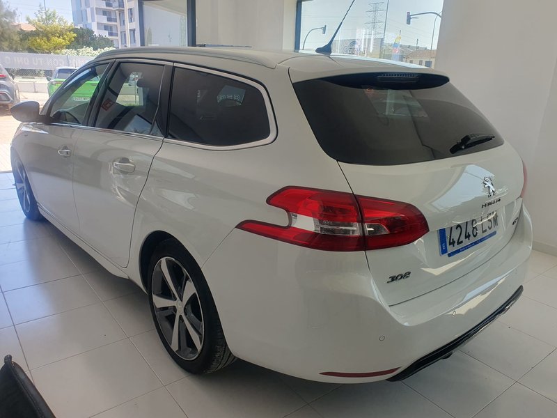 Peugeot 308 2021, foto 6