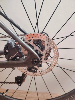 Bicicleta Felt FR 2 Disc Carbono