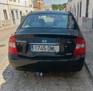 KIA Cerato 2005