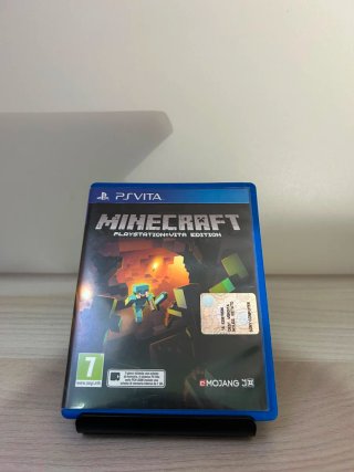 Sony PS Vita + Giochi + Cavo