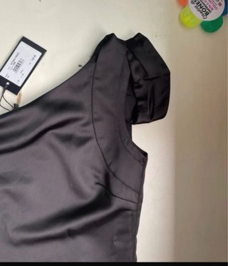 Vestido negro corto de fiesta