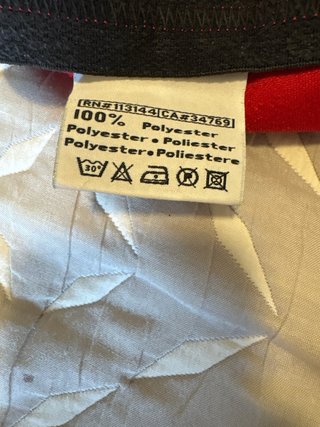 Pantalón corto deportivo Kappa rojo