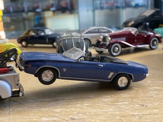 Chevrolet + Mercury scala 1/43 no box
