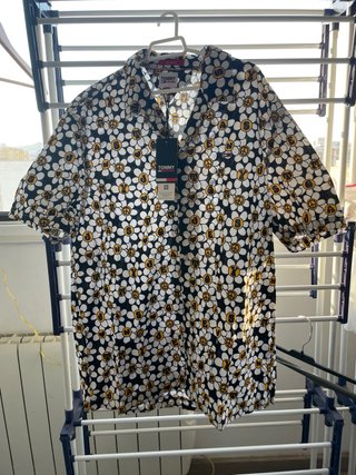 Camisa Tommy Jeans Estampado Floral