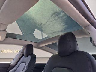 Tesla Model 3 Gran Autonomía AWD 350 kW (476 CV)
