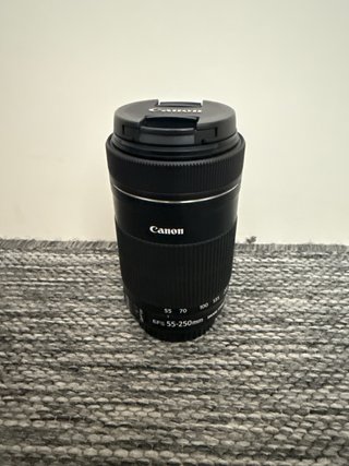 Canon EOS 750D + 2 objetivos + Accesorios