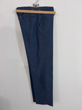Traje Dustin Talla 50 Azul Claro