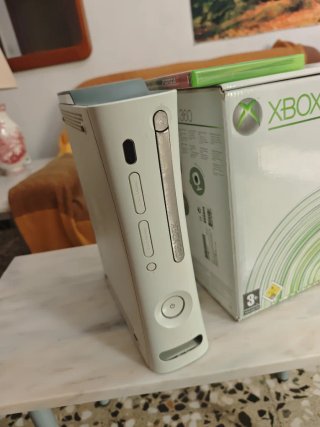 Xbox 360 + 2 Juegos