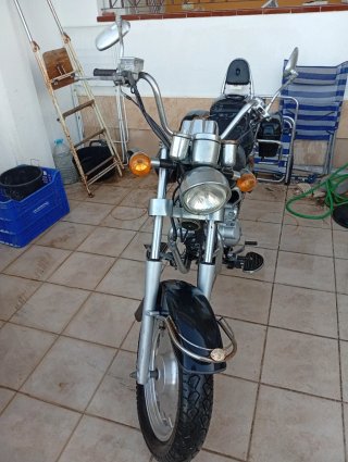 Moto Cruiser 125cc Negra