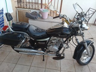 Moto Cruiser 125cc Negra