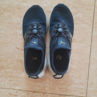 Zapatillas Puma Azul y Dorado