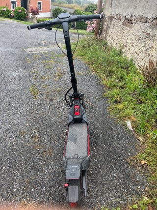 Patinete Eléctrico Segway ZT3