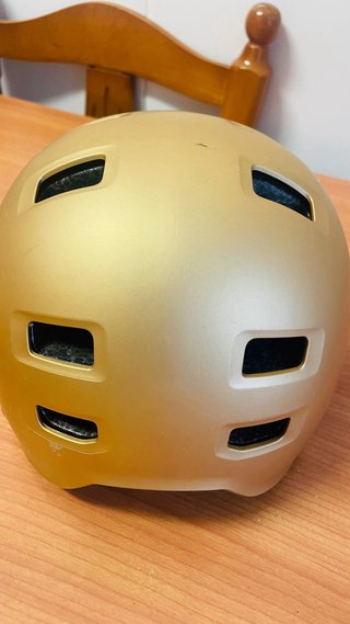 Casco skate dorado Decathlon 55-59cm