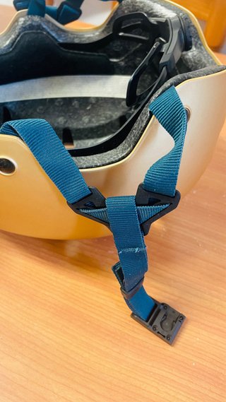 Casco skate dorado Decathlon 55-59cm