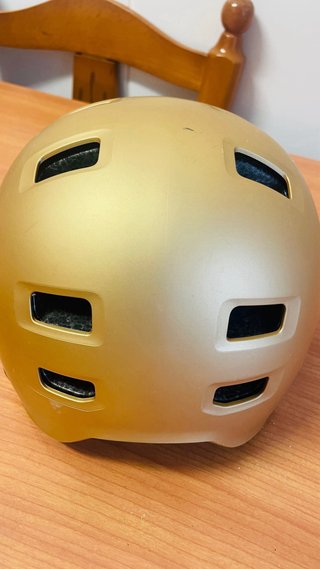 Casco skate dorado Decathlon 55-59cm